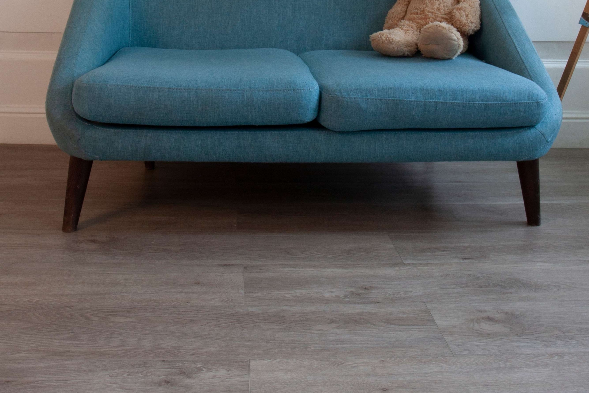 SPC ламинат «Damy Floor» Дуб Горный (1220*180*4 мм) — купить в Астрахани