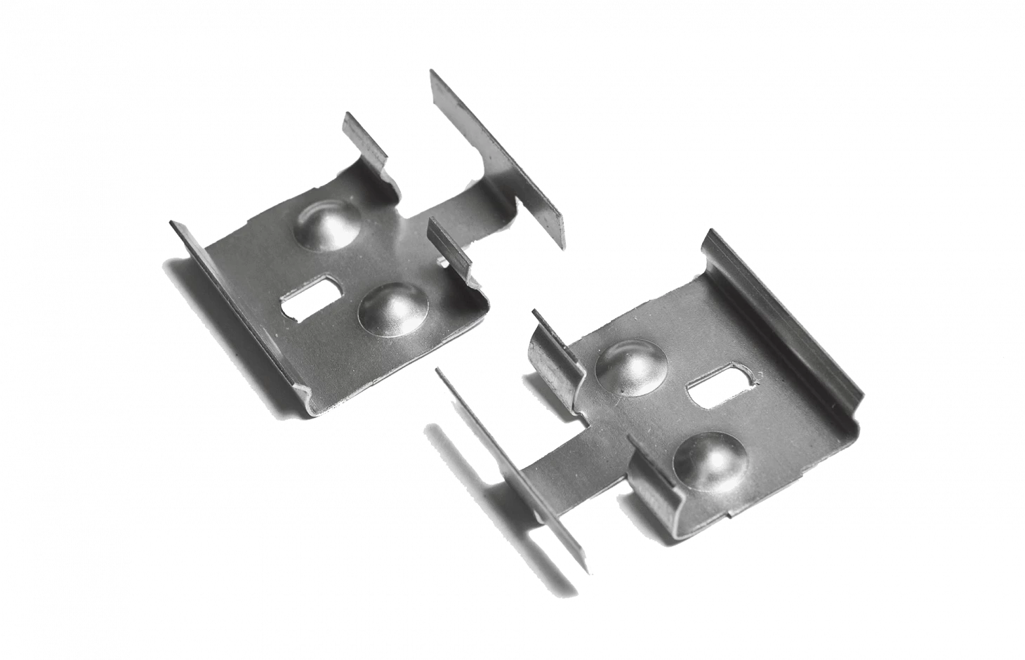 Монтажный набор для плинтуса CM Floor  (50 клипс и 50 саморезов с дюбелями) — купить в Астрахани