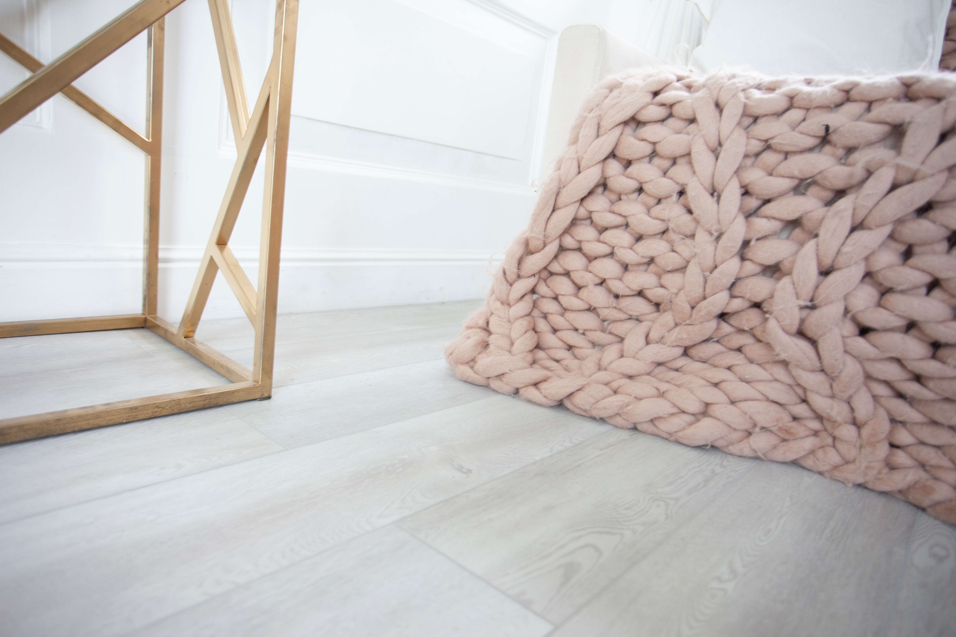 SPC ламинат «Damy Floor» Дуб Зимний (1220*180*4 мм) — купить в Астрахани