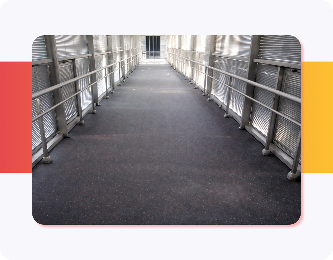 Укладка линолеума Forbo в аэропорту Кольцово, 2019 г.