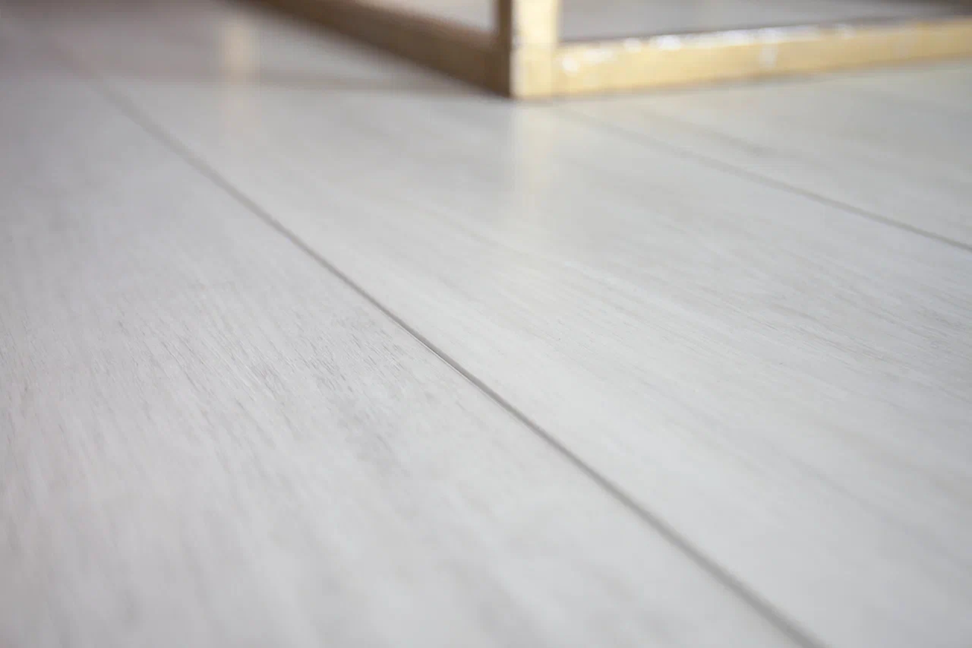 SPC ламинат «Damy Floor» Дуб Альпийский (1220*180*4 мм) — купить в Астрахани