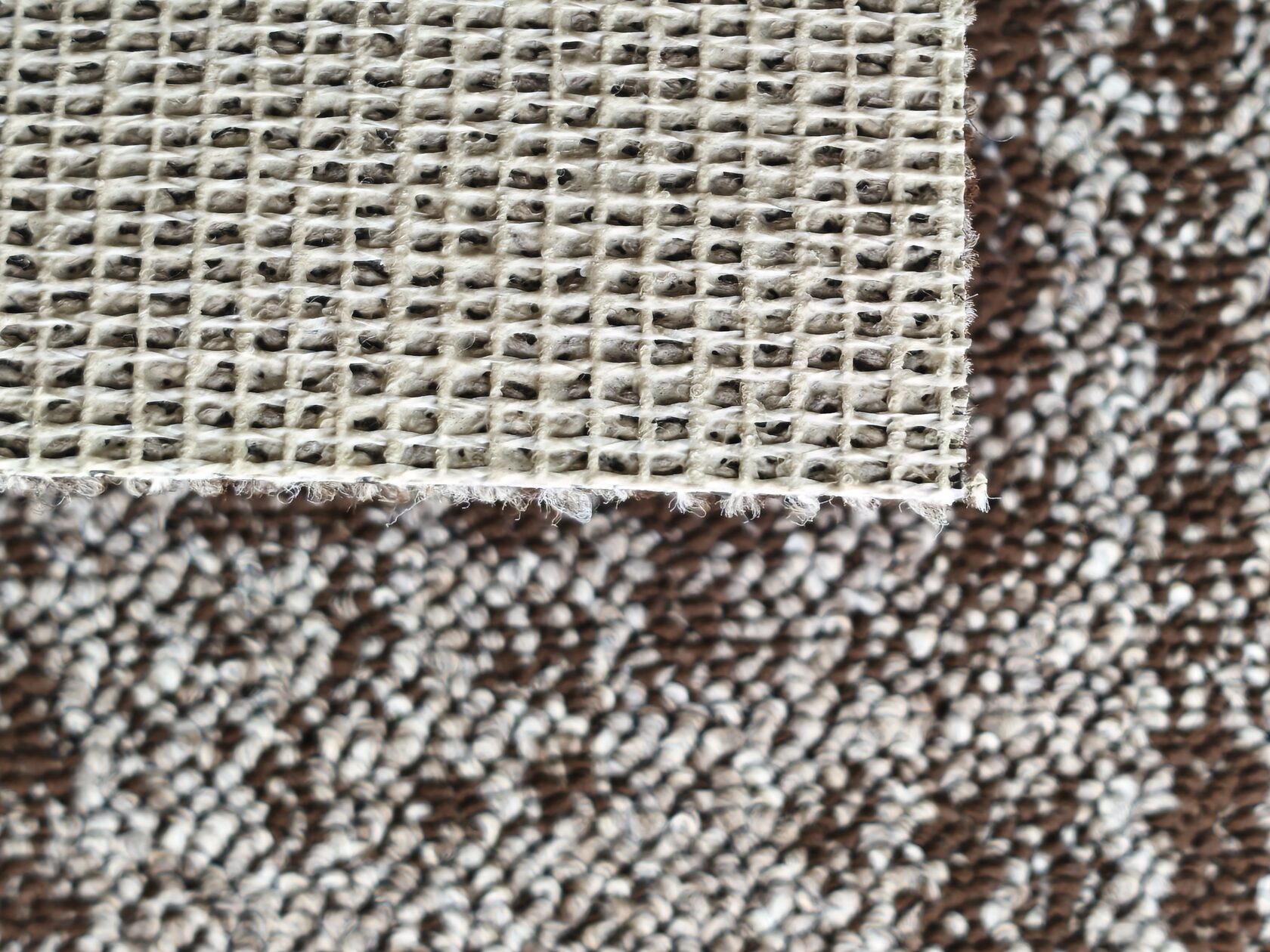 Ковровое покрытие "Bonkeel" Soul One Brown (ширина 4м) — купить в Астрахани