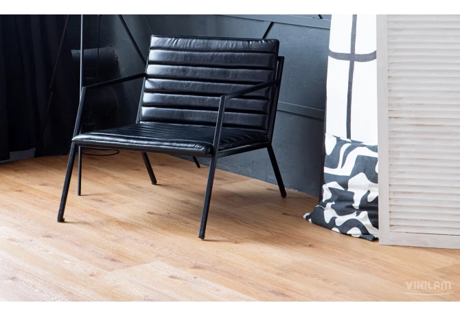 Кварц-винил Дуб Гранада (1227*232*2,5 мм) — купить в Астрахани