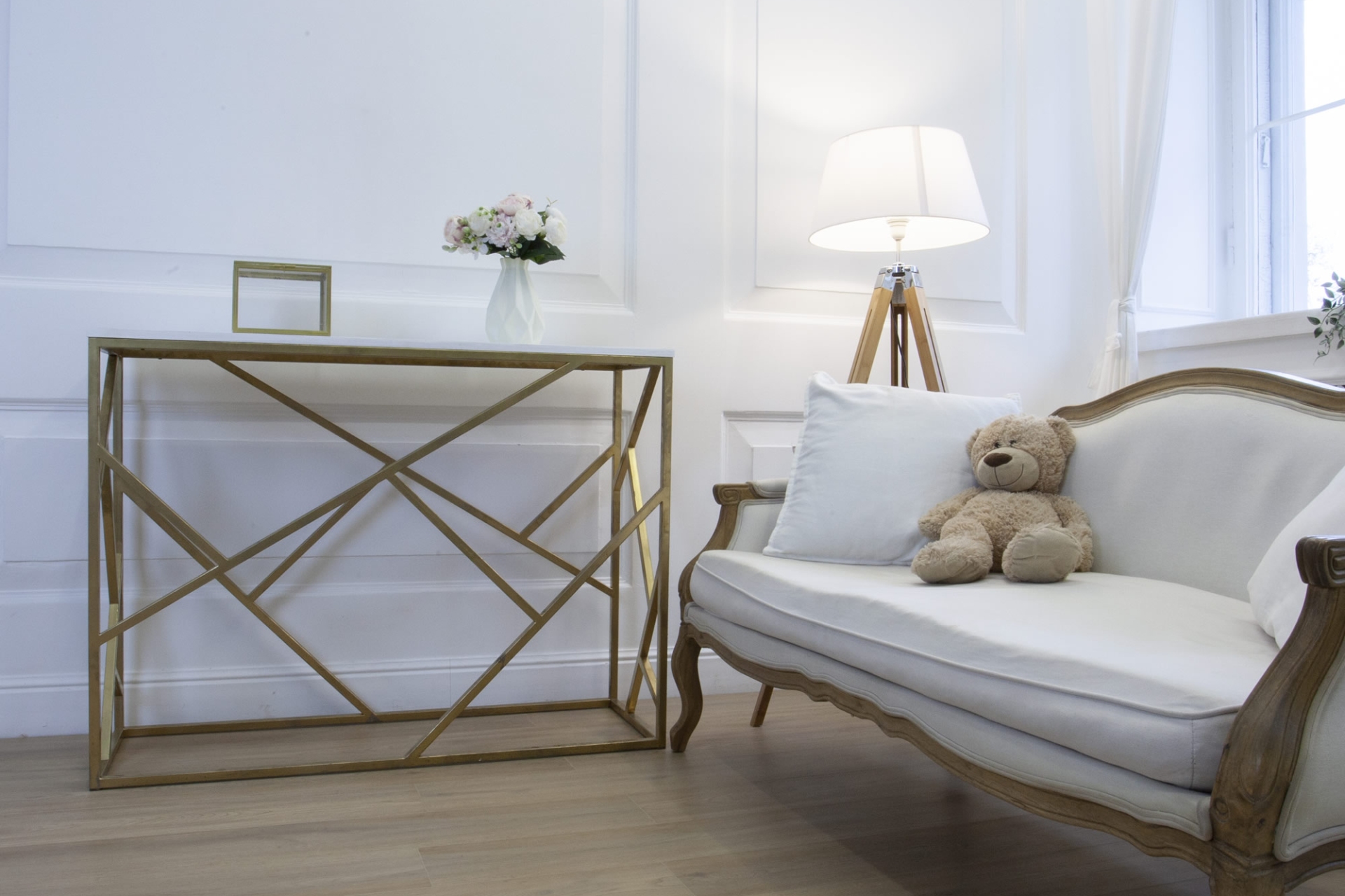 Усовершенствованная кварц-виниловая плитка «Damy Floor» Дуб Натуральный (1227*187*2,5 мм) — купить в Астрахани